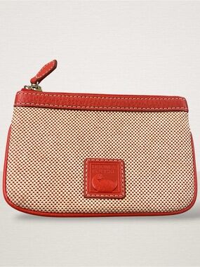 🪷 Dooney & Bourke Cream Woven Pouch with Red Trim